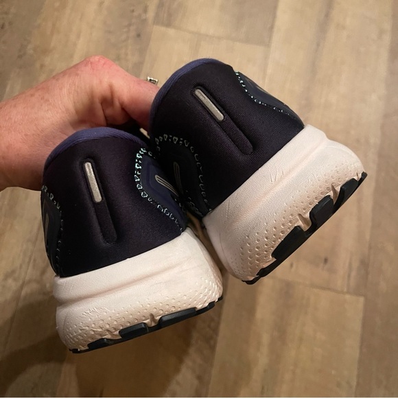 Brooks | Ghost 14 Running Sneakers - Picture 3 of 10